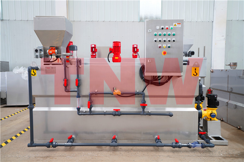 2000L自動(dòng)加藥裝置